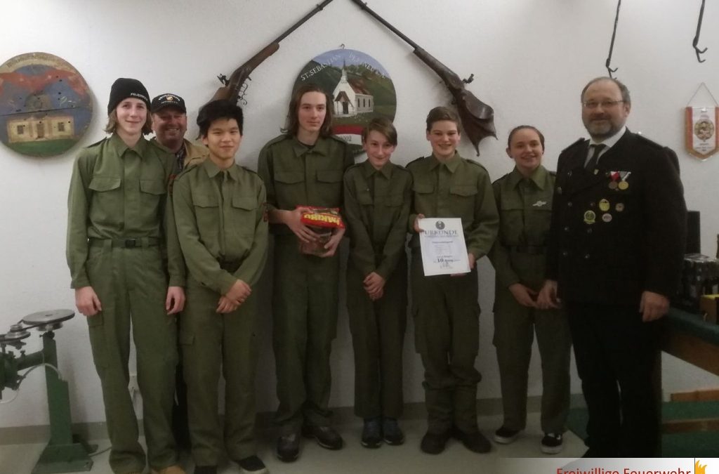 Feuerwehrjugend beim Vereinsschießen