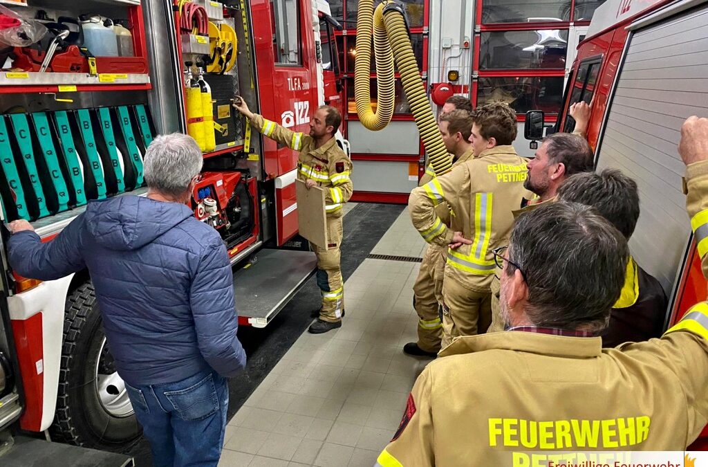 Schulungsabend Fahrzeuge und Geräte