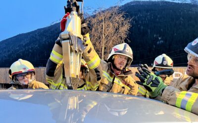 Monatsübung „PKW Rettung, Greifzug & Anschlagmittel“