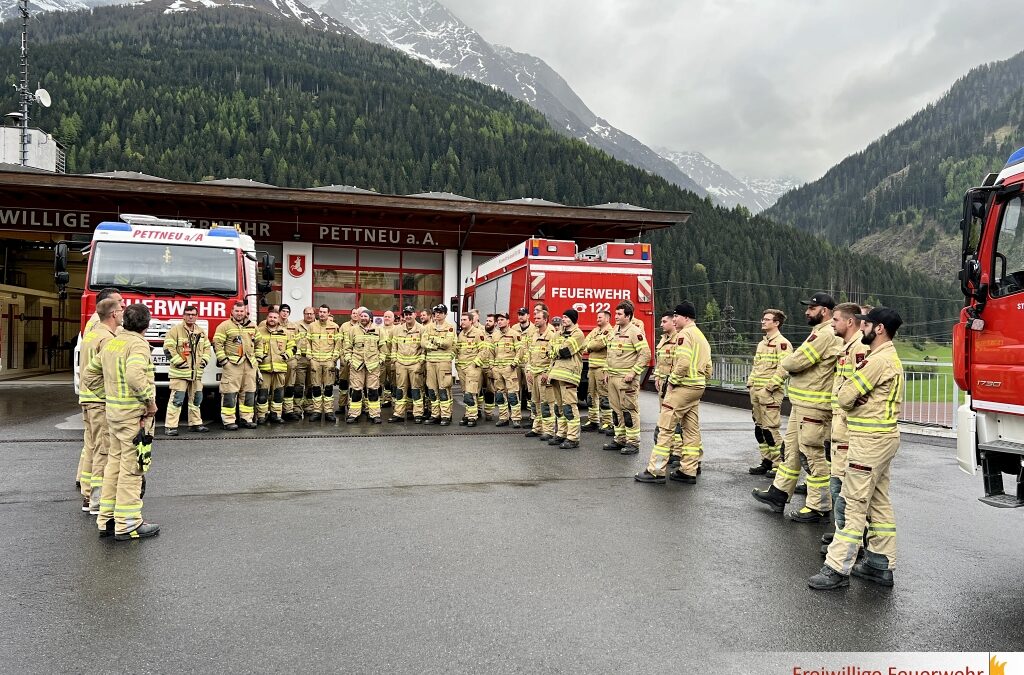Schulungsabend für Atemschutzträger des Abschnitts Stanzertal